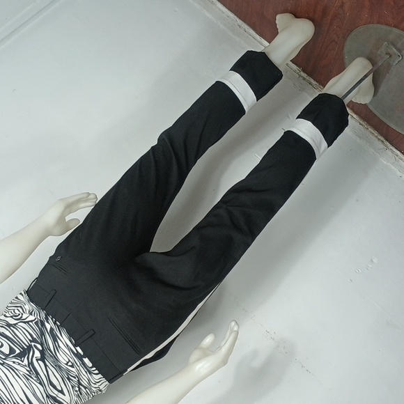 CLAVINKLEIN205W39NYC - Picture 6 of 9